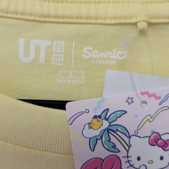 Uniqlo Sanrio Gudetama Graphic T-Shirt Yellow L - Picture 6 of 10